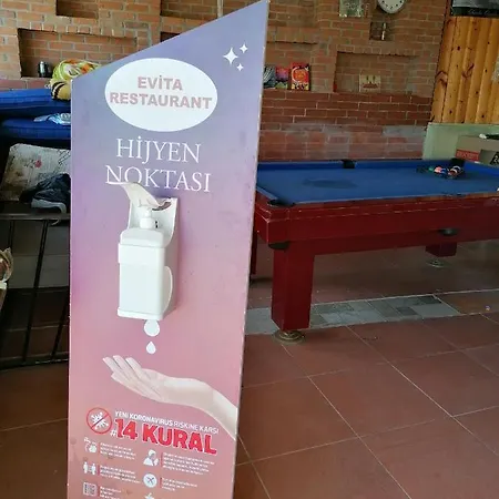 Evita Apart Apartament *